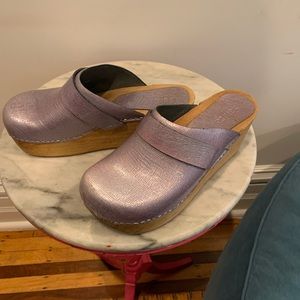 Sanita lavender clogs size 38